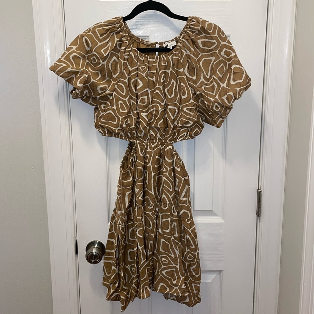 Blu Pepper Geometric Shape Dress with cut outs